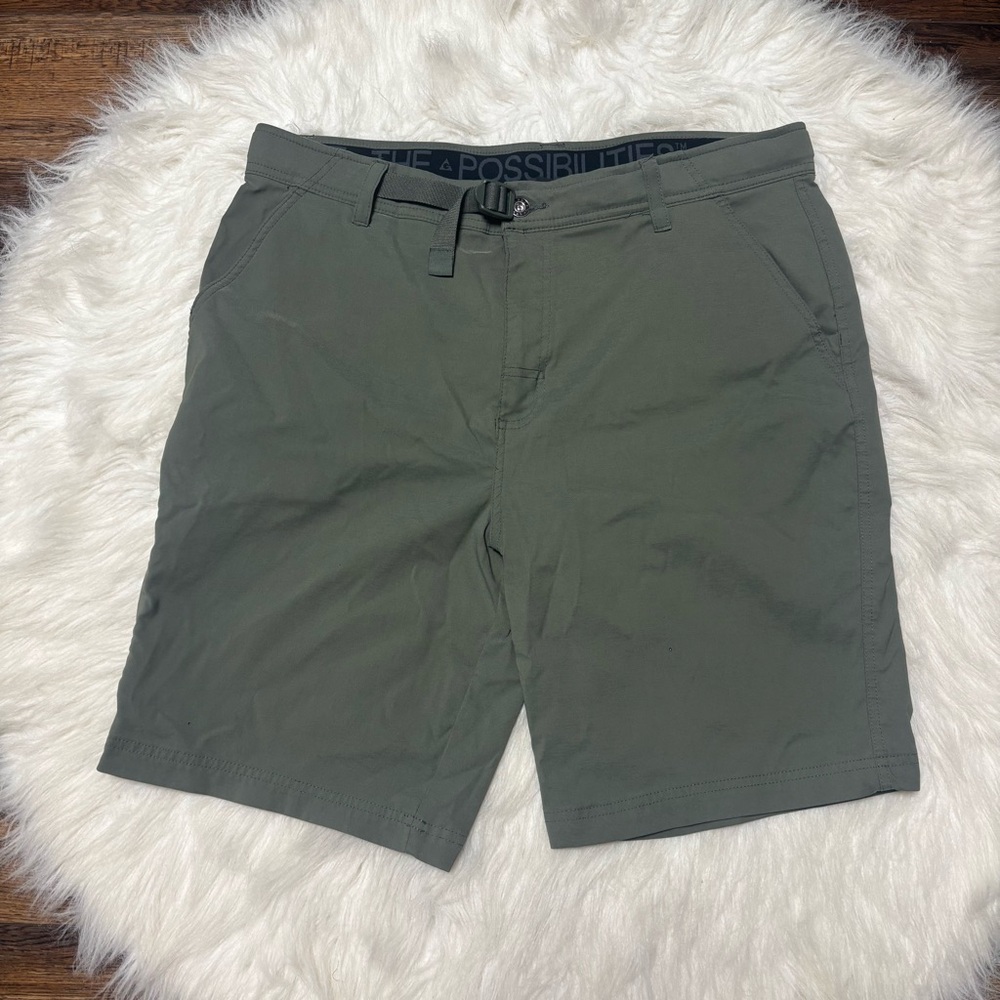 Gerry "Explore the Possibilities" Trail Tech Men’s Forest Green Short size 36